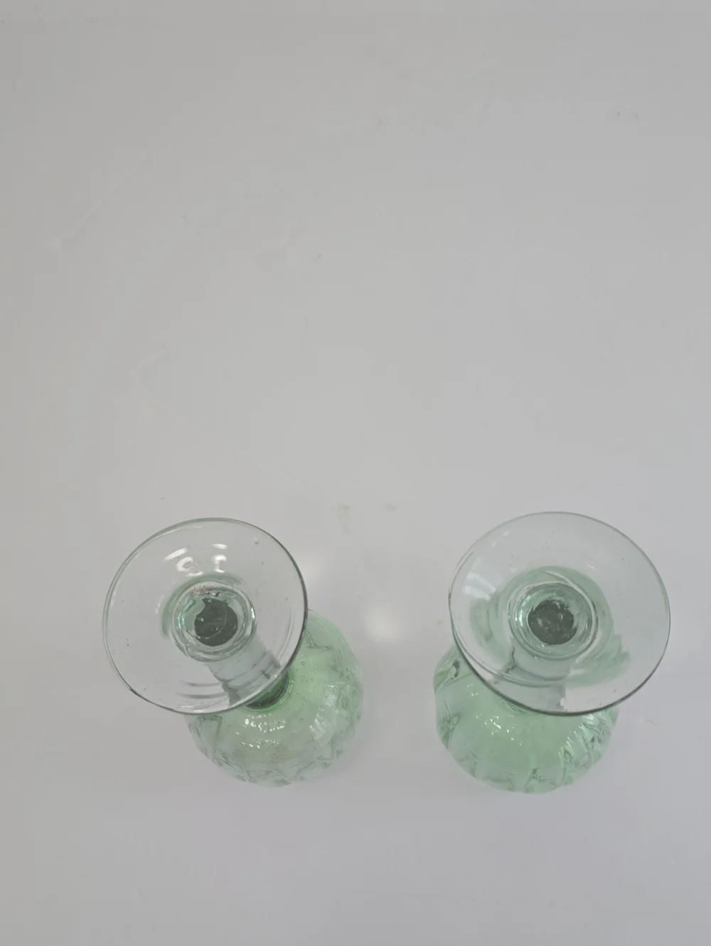 Vintage Set Of 2 Handblown Mexican Green Wine Glasses Recycled Art Glass Bubbles